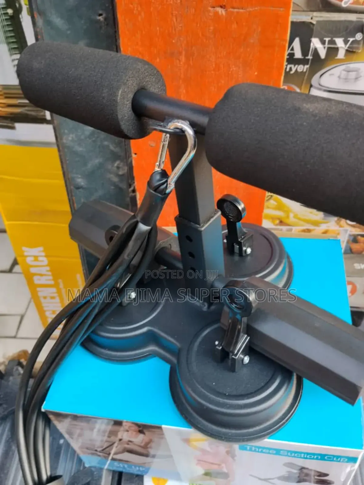 3 Suction Sit Up Bar