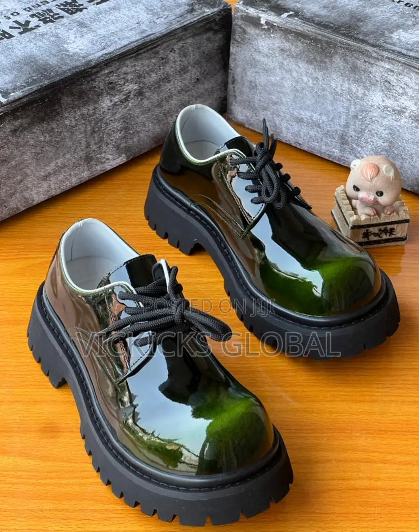 Luxury Glossy Leather Chunky Sole Men’S Shoe