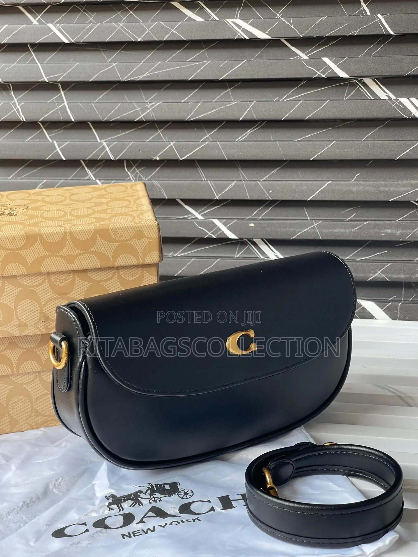 Coach Willow Saddle Shoulder Bag