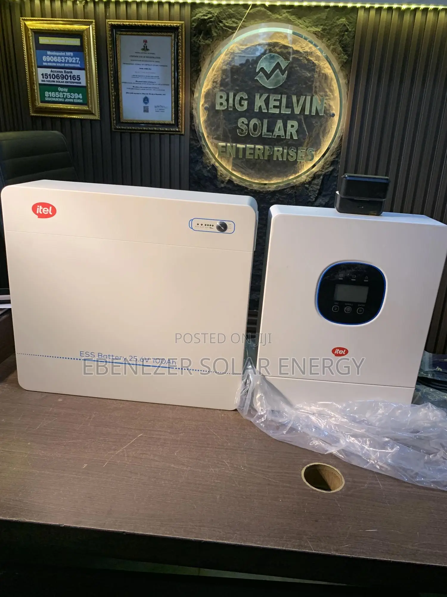 2.5kwh Itel Battery/ 3.6kva Inverter/ 4units of 450w Full Set Up