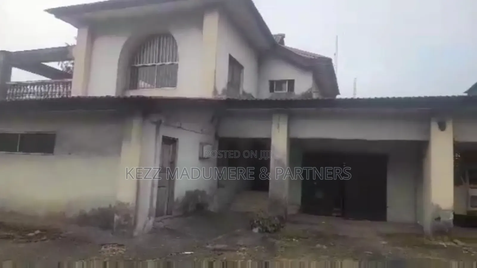 10bdrm Duplex in New Gra, Port for rent