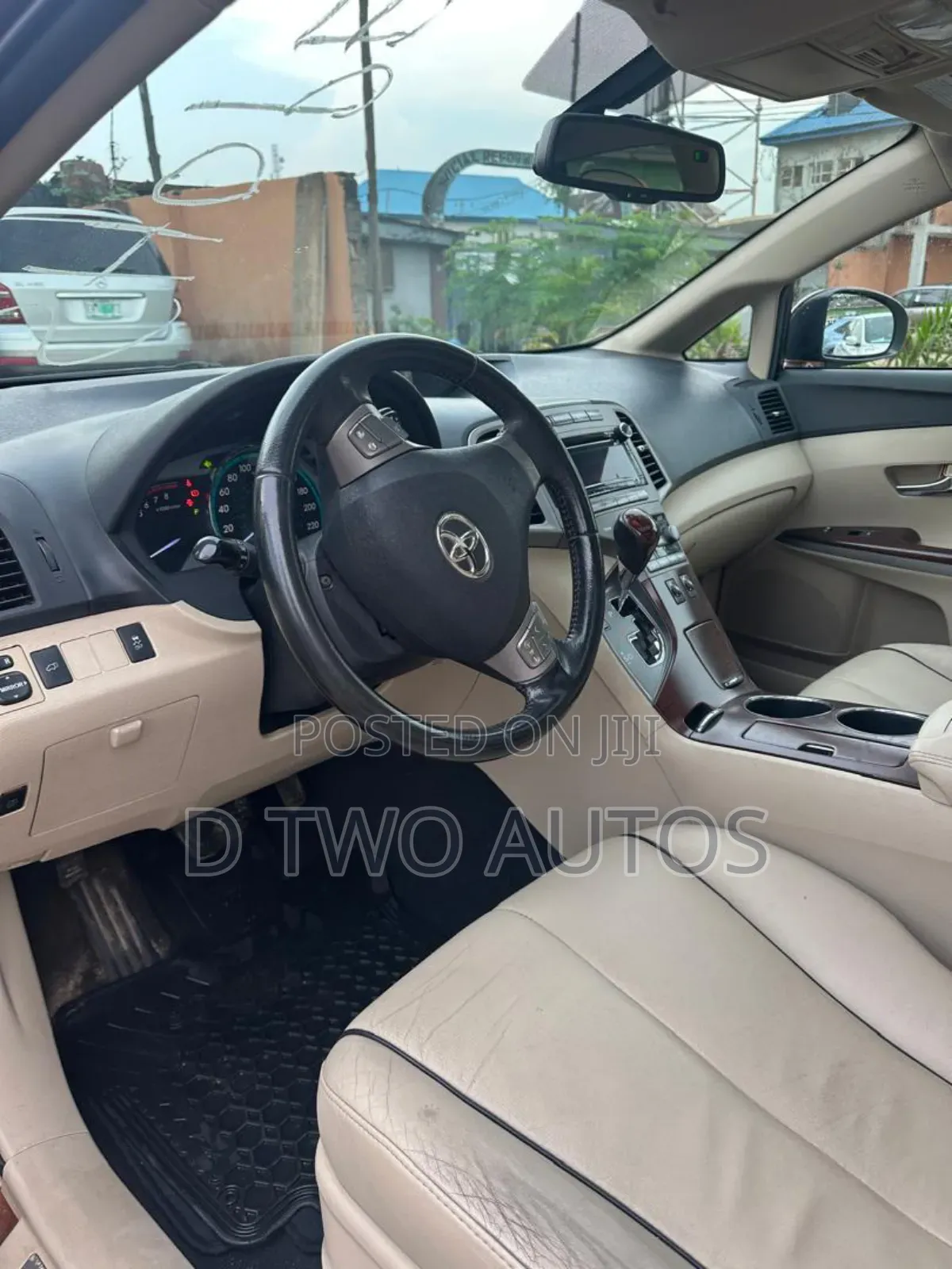 Toyota Venza V6 2012 Brown