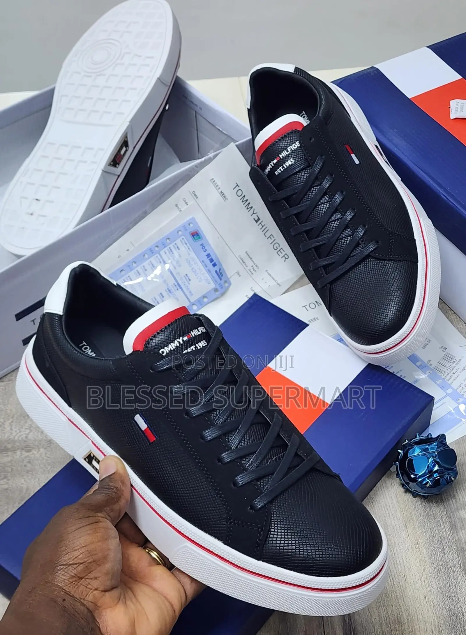 Tommy Hilfiger Fully Boxed Sneakers