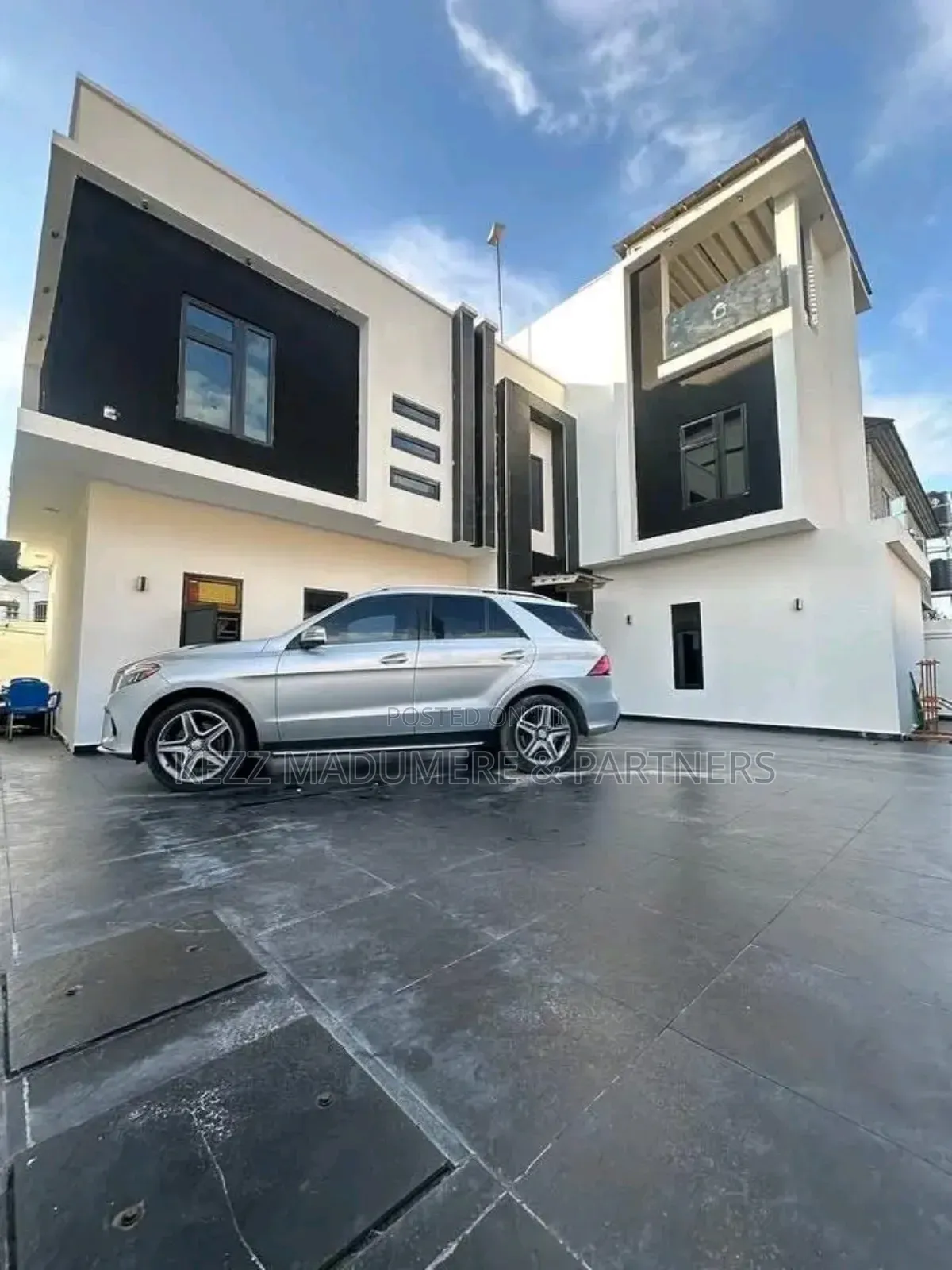 4bdrm Duplex in Dr Peter Odili , for sale