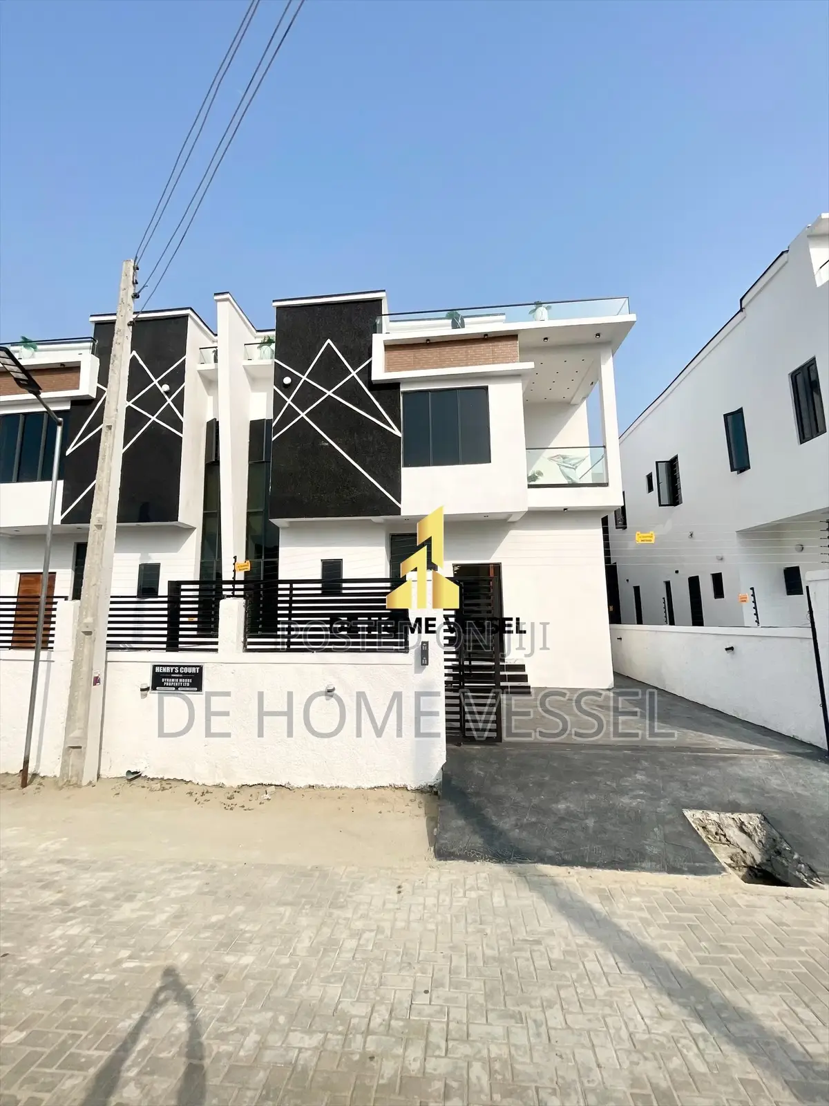 4bdrm Duplex in Lekki for sale