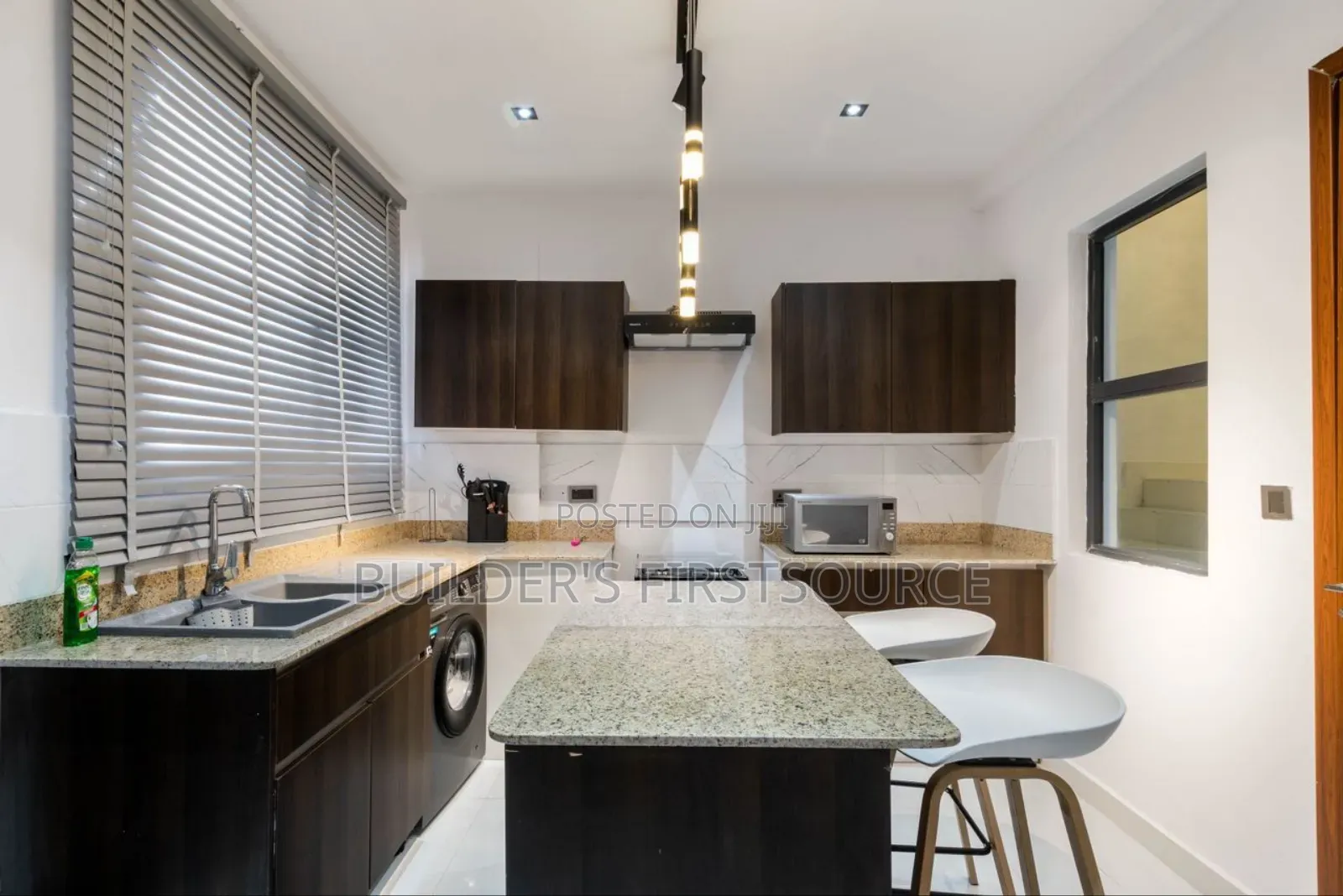 Sapphire
Brand New Smart Luxury 2bedroom Maisonette Apartment