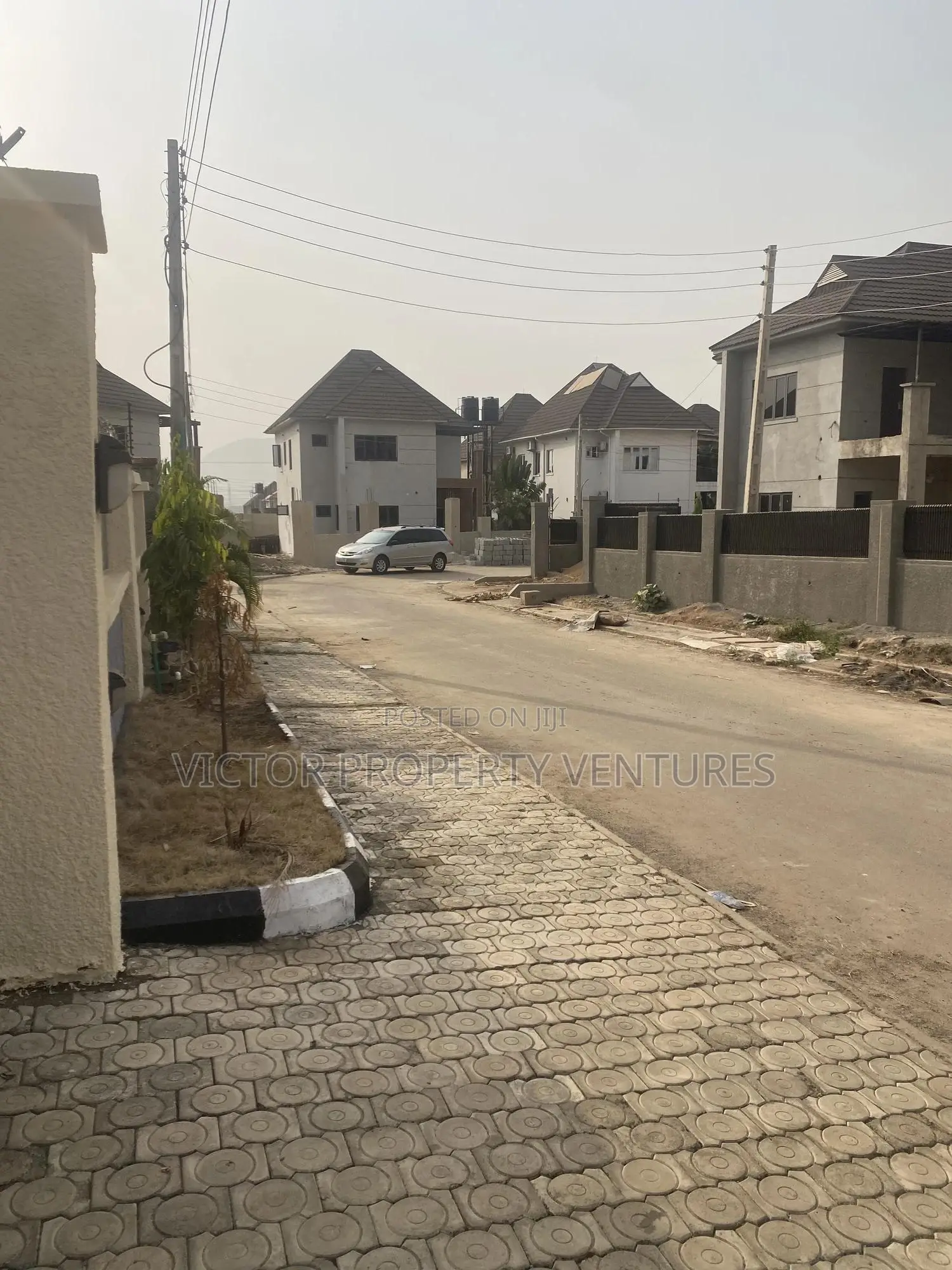4bdrm Duplex in Dantata Estate, Kubwa for sale