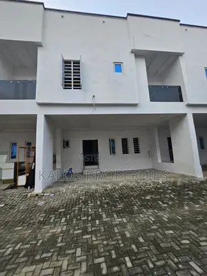4bdrm Townhouse / Terrace in Ajah Lekki Lagos, Thomas Estate for rent
