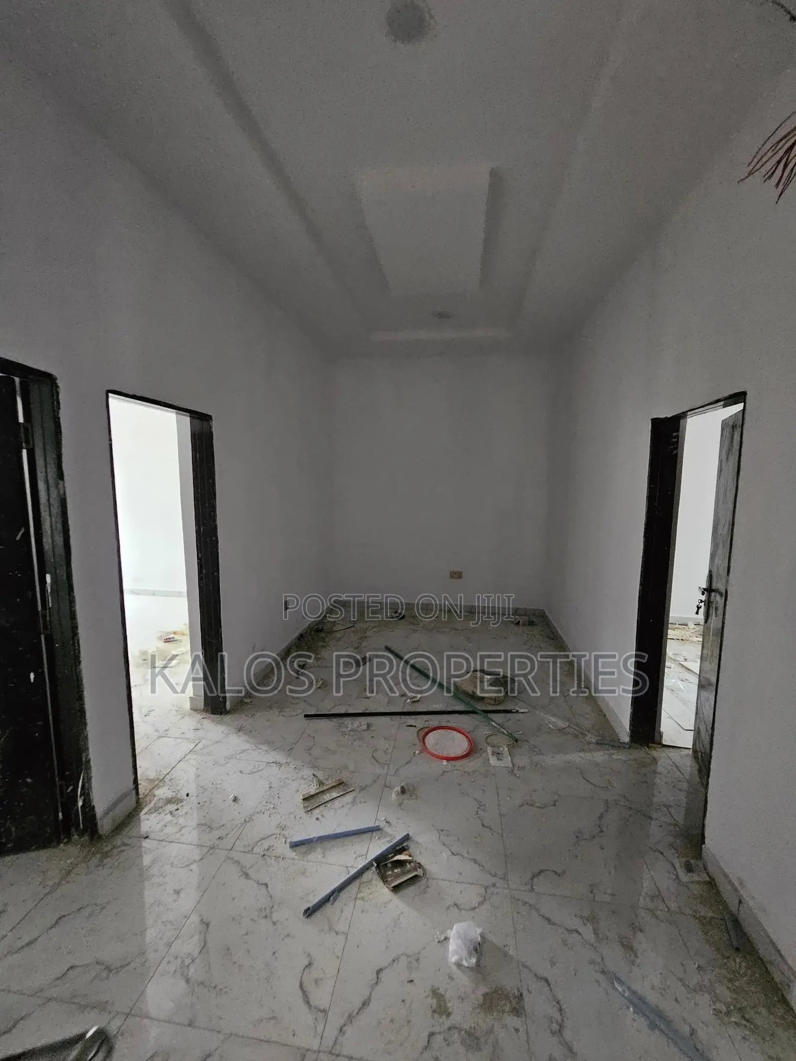 4bdrm Townhouse / Terrace in Ajah Lekki Lagos, Thomas Estate for rent