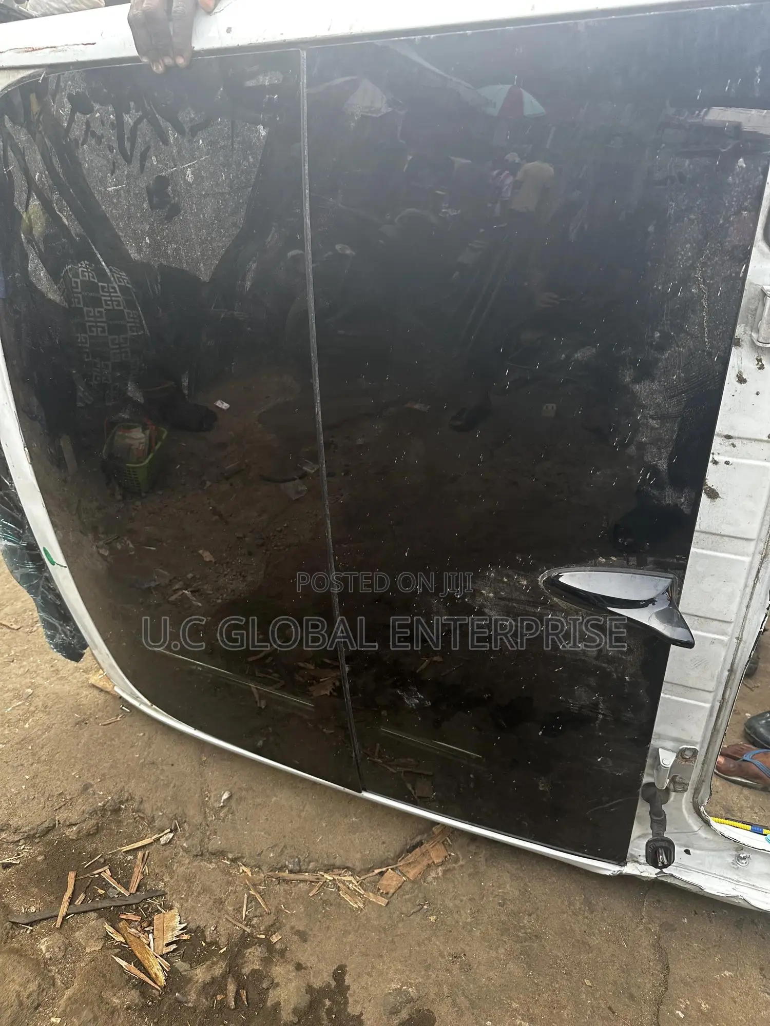 Panoramic Roof Glass for Hyundai Veloster Available