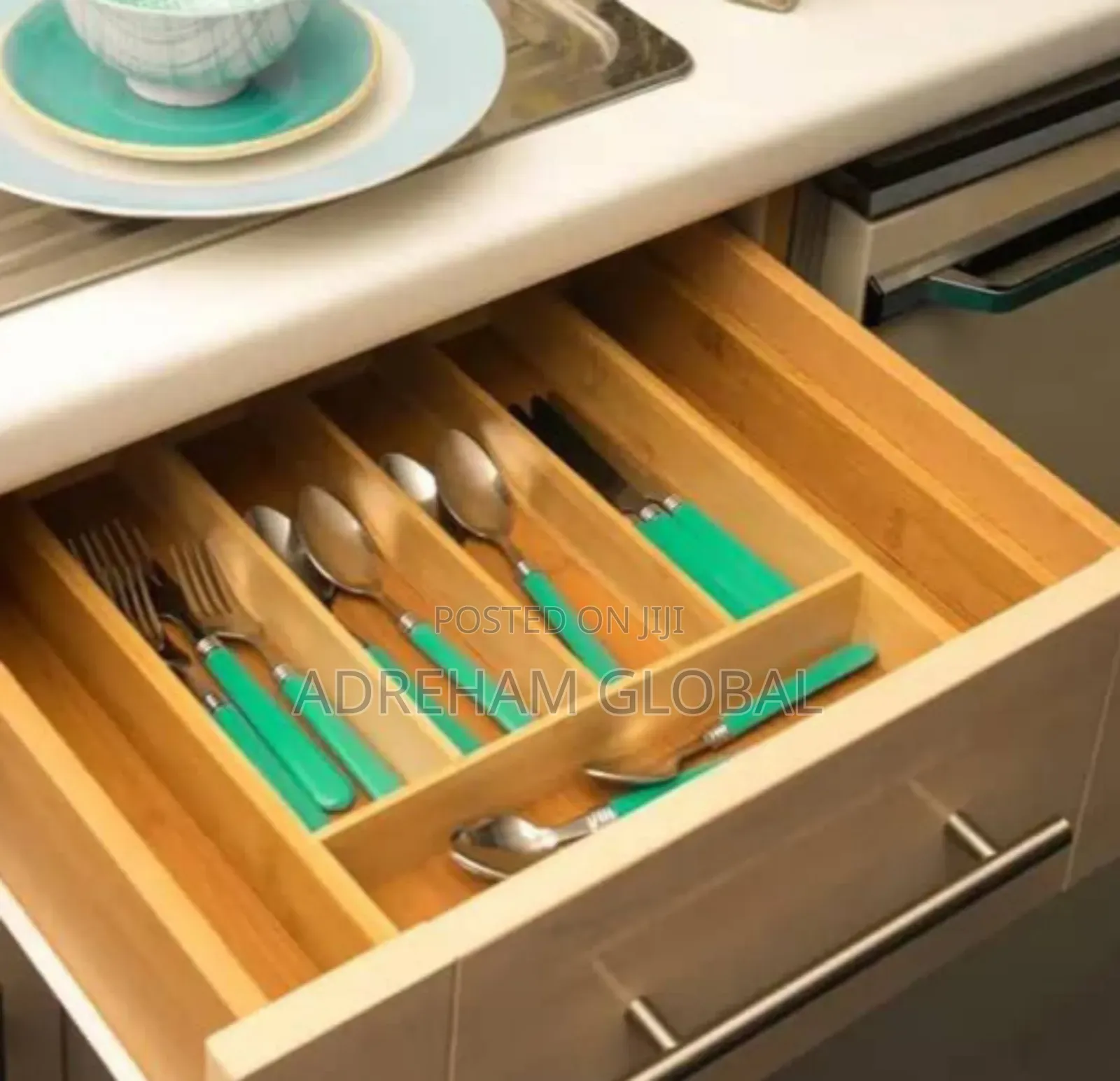 Wooden Expandable Cutlery Divider Storage Tray 