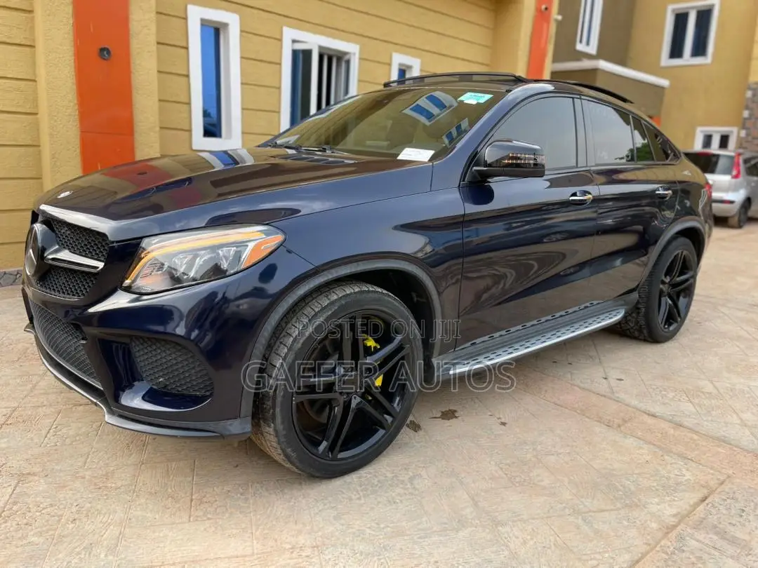 Mercedes-Benz GLE-Class 2016 Blue