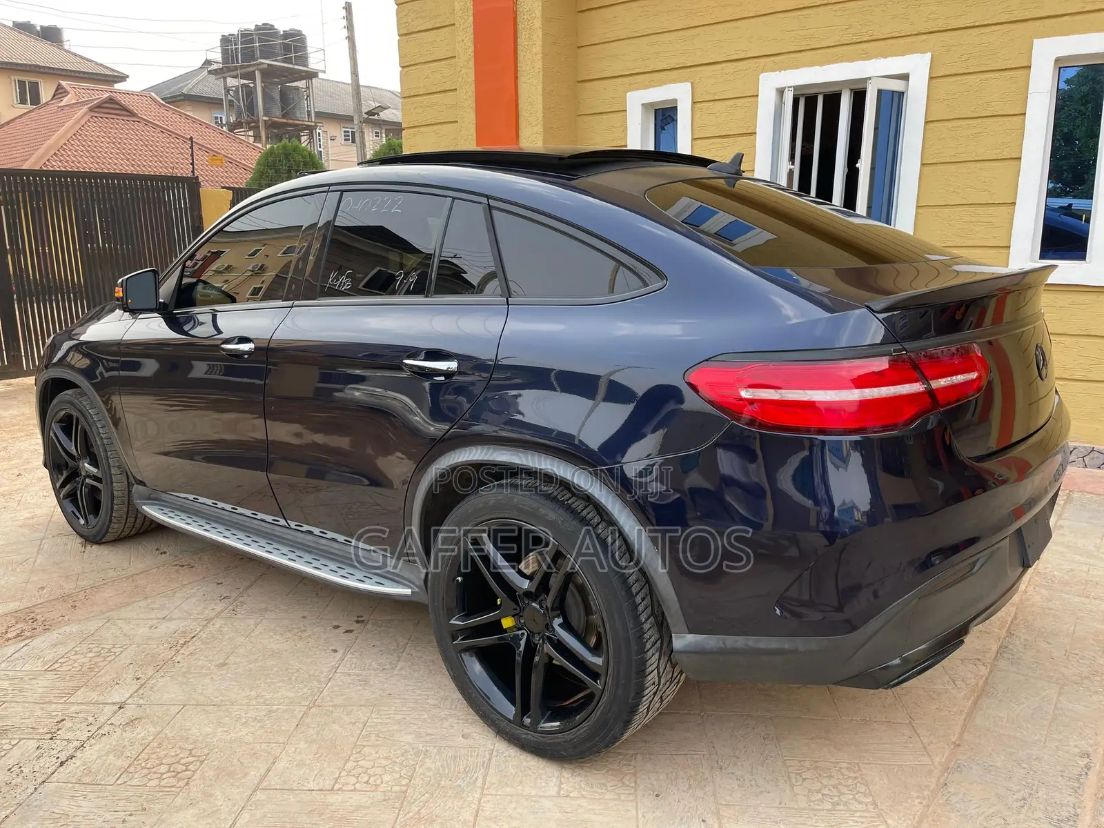 Mercedes-Benz GLE-Class 2016 Blue