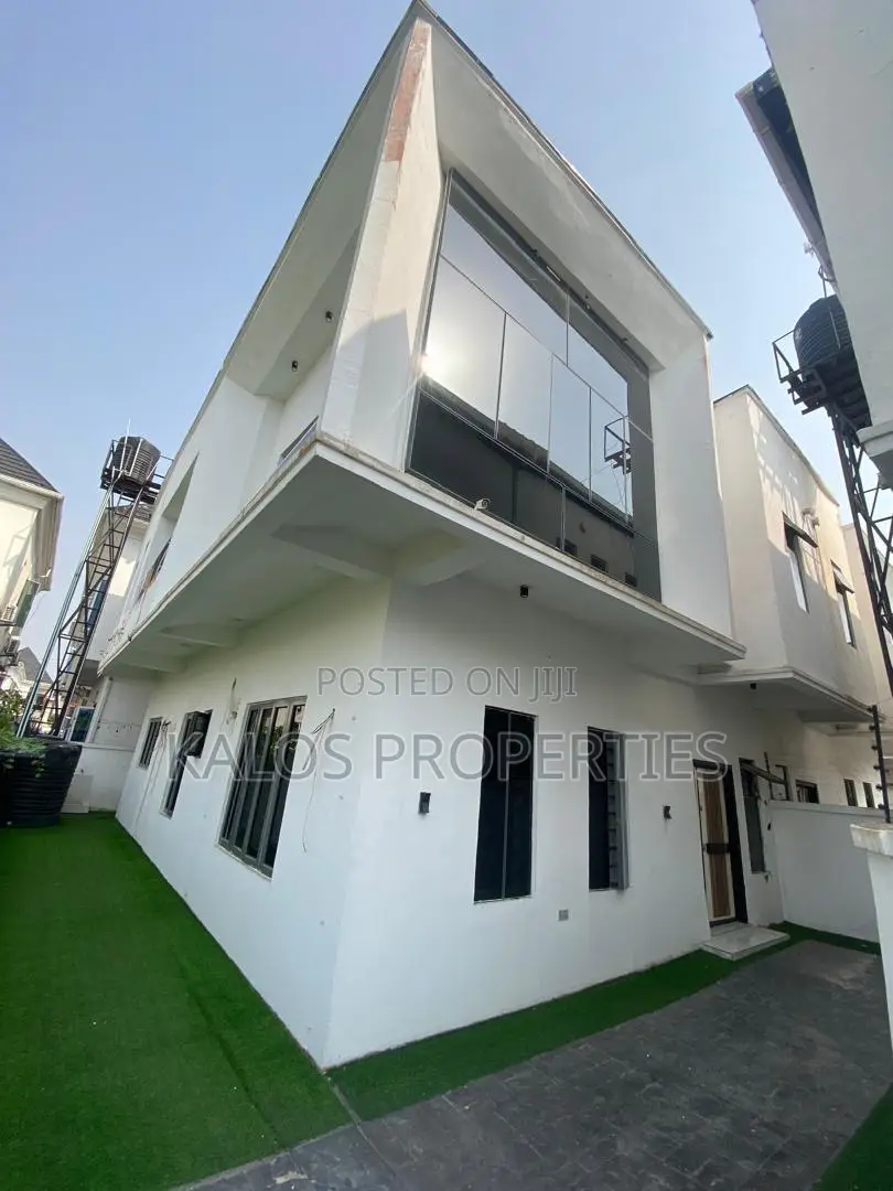 5bdrm Duplex in Chevron Lekki for rent