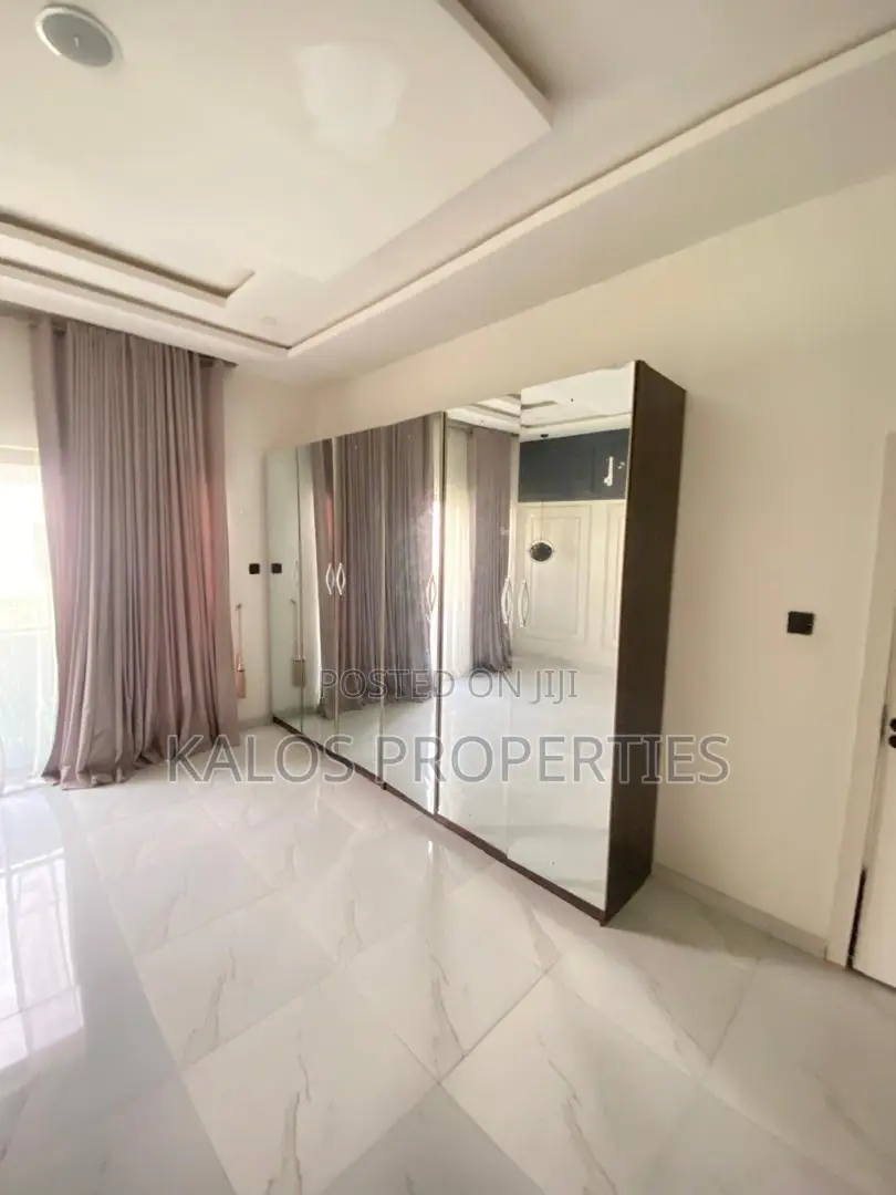 5bdrm Duplex in Chevron Lekki for rent