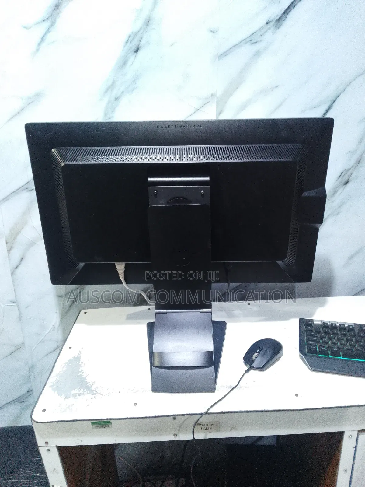 Hp 27" 2560*1440 QHD Ips Panel 16:9 Ratio 75hz Rate