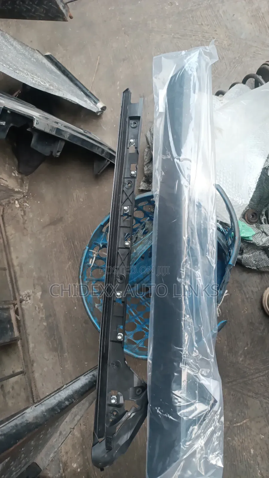 Pillar Chrome Windshield Ford Explorer 2013 2016