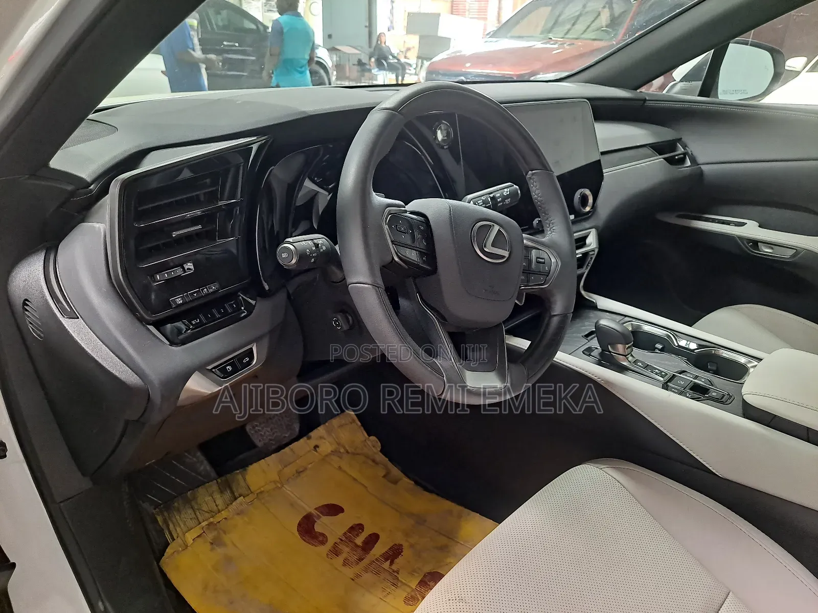 Lexus RX 350 Luxury AWD 2025 White