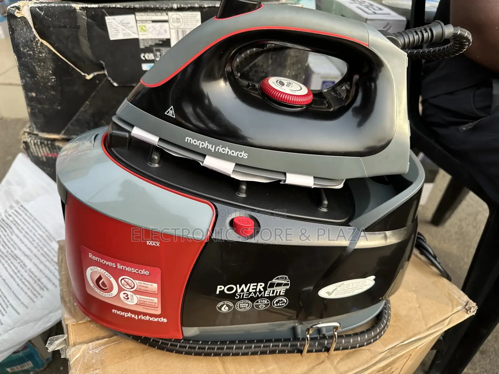 Morphy Richards Power Steam Elite – Professional 6.5 Bar Steam Station