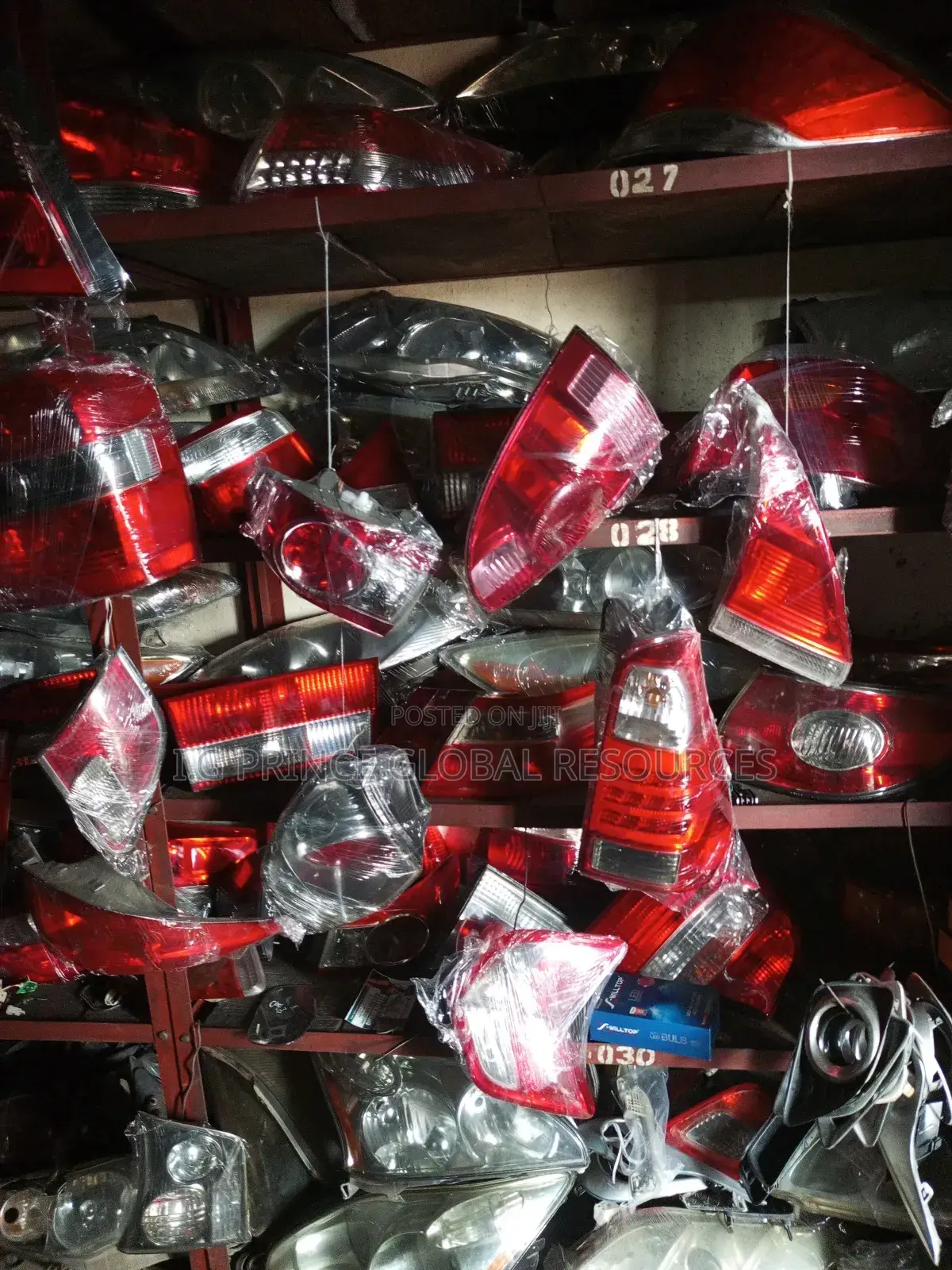 Sell All Kinds of Motor Lights
