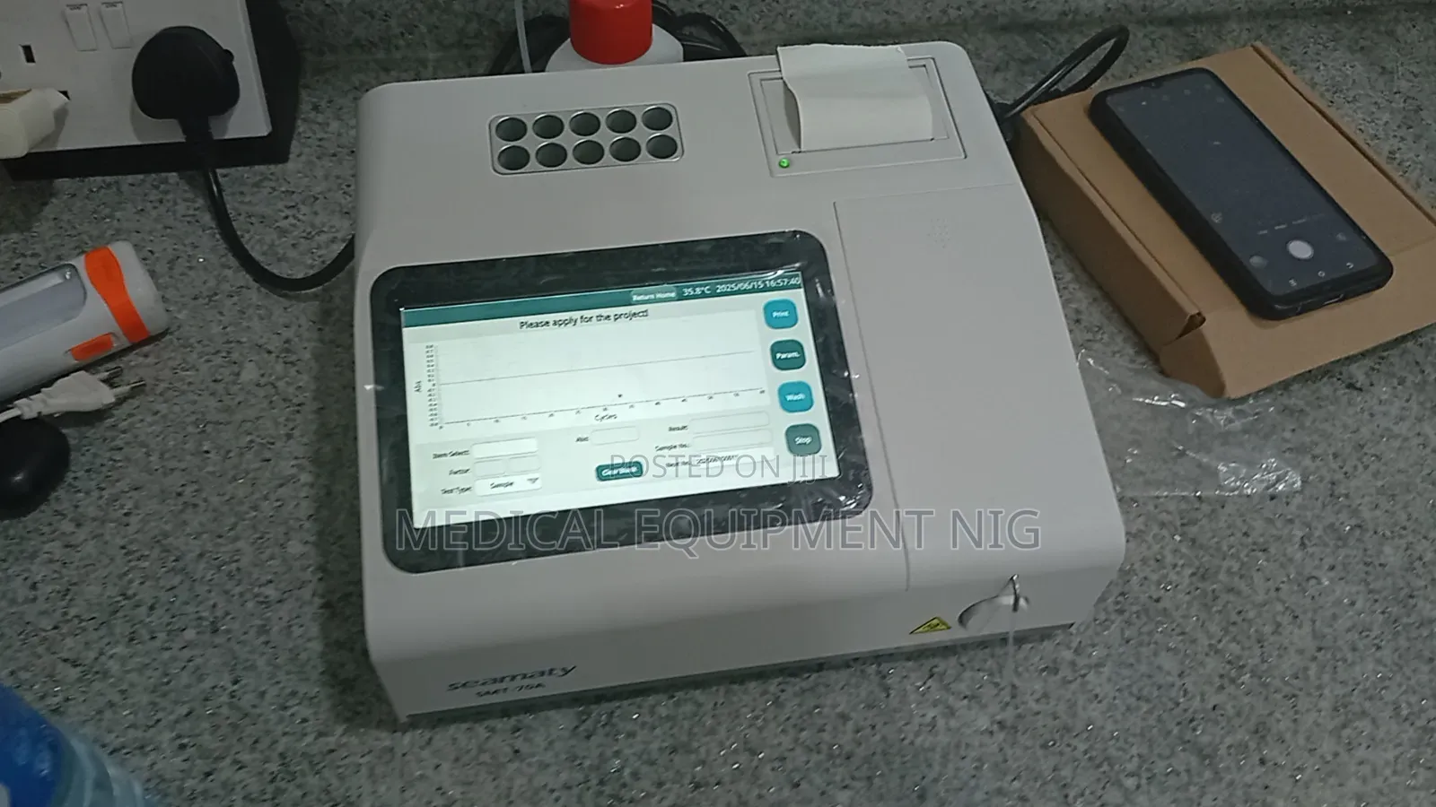 Semi-Automated Chemistry Analyzer