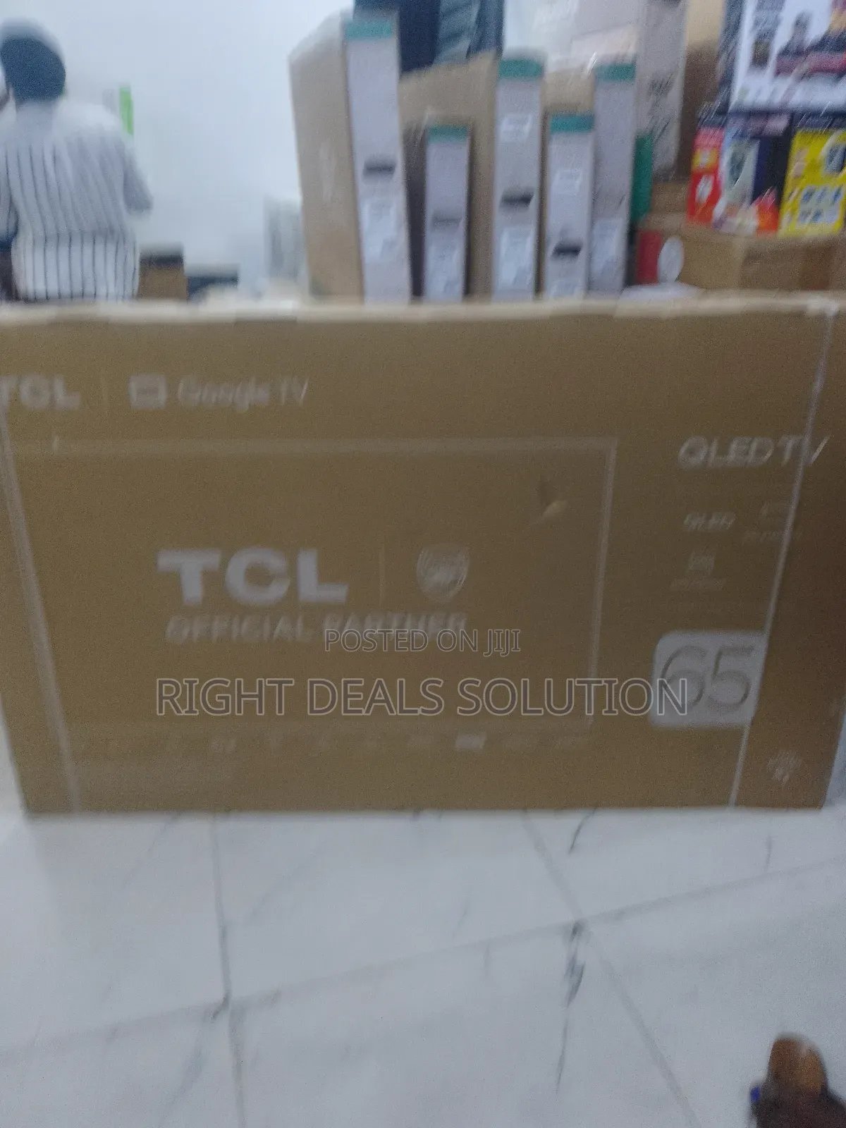 TCL Qm7k 65": Halo Control System Delivers Jaw-Dropping Visuals