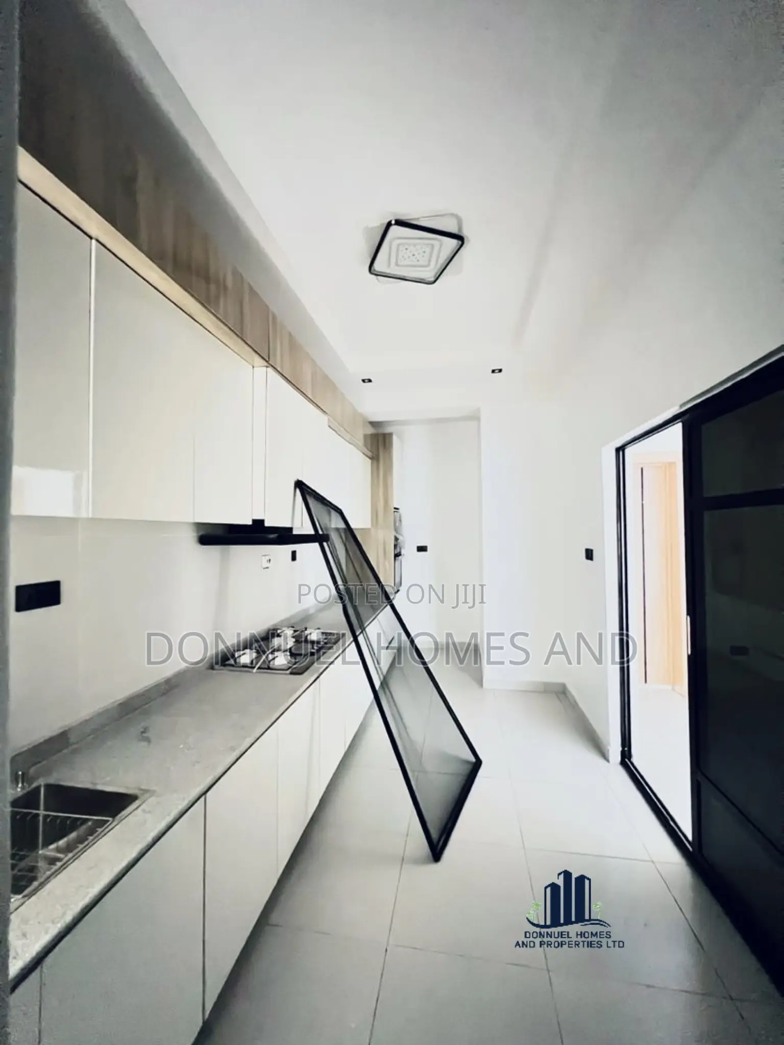 2bdrm Apartment in Ologolo for sale