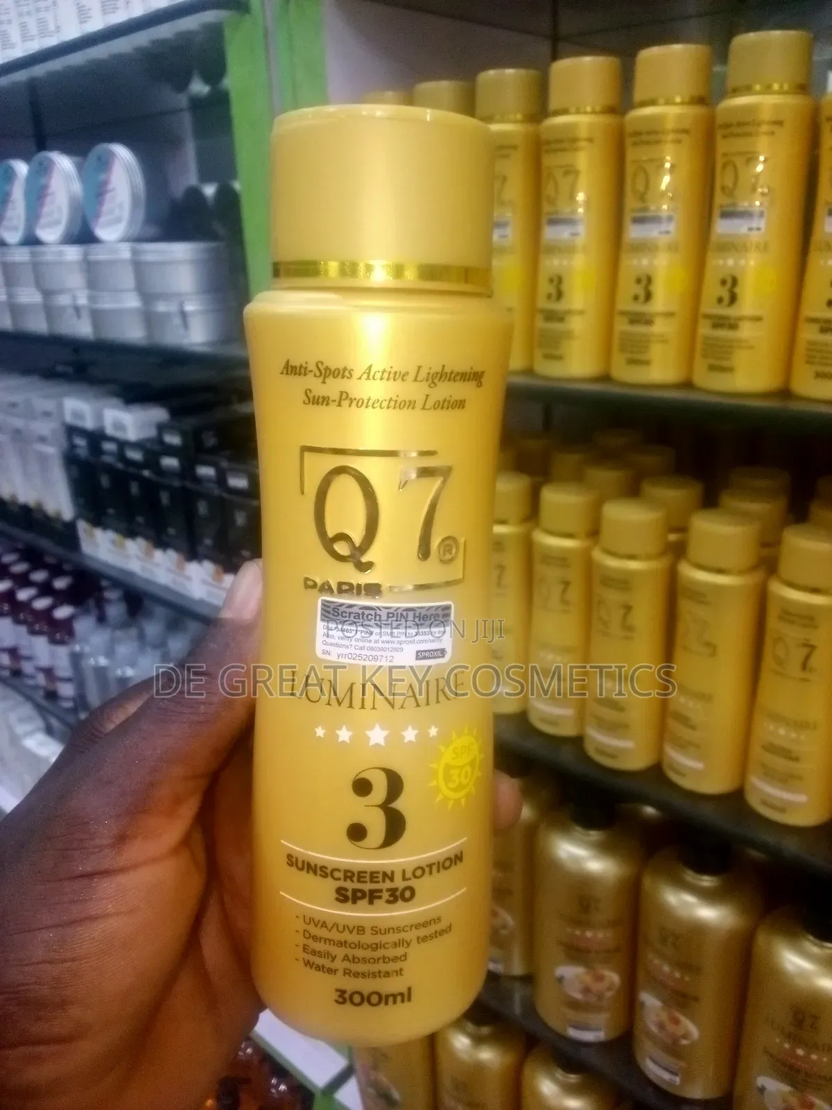 Q7 Luminaire 3 Sunscreen Lotion