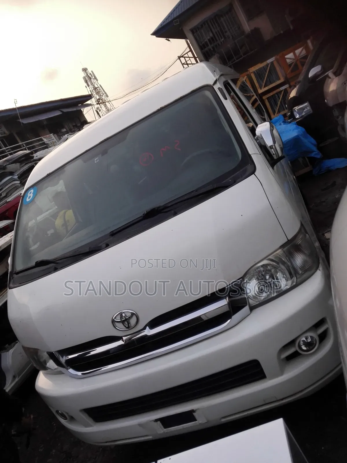 Toyota HiAce 2018 White