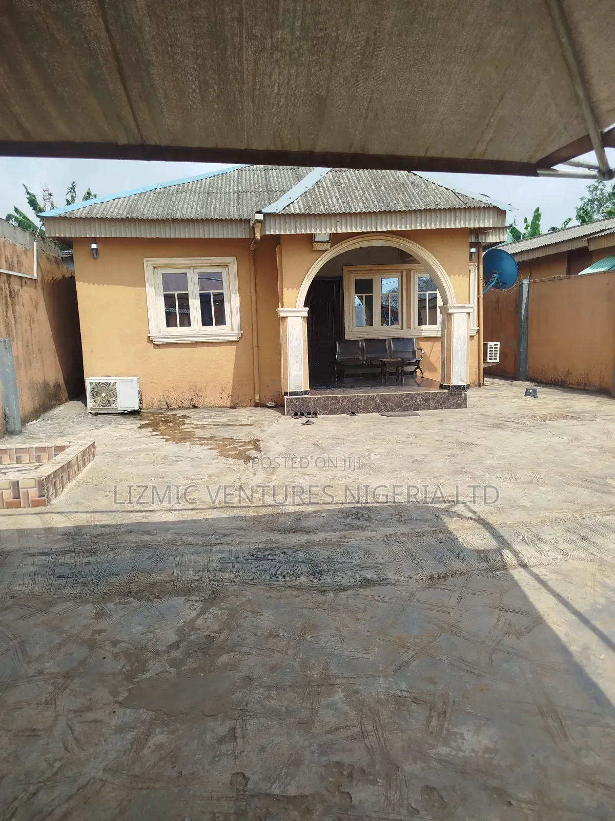 Furnished 3bdrm Bungalow in Abaranje, Ikotun / Ikotun/Igando for sale