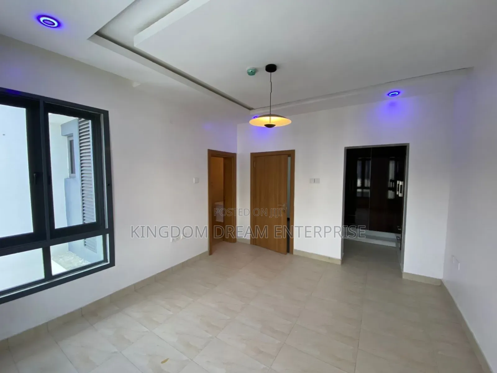 5bdrm Townhouse / Terrace in Banana Island for rent