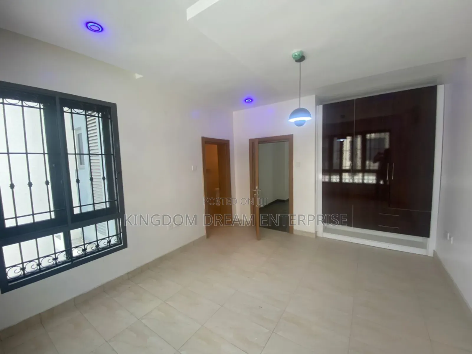 5bdrm Townhouse / Terrace in Banana Island for rent