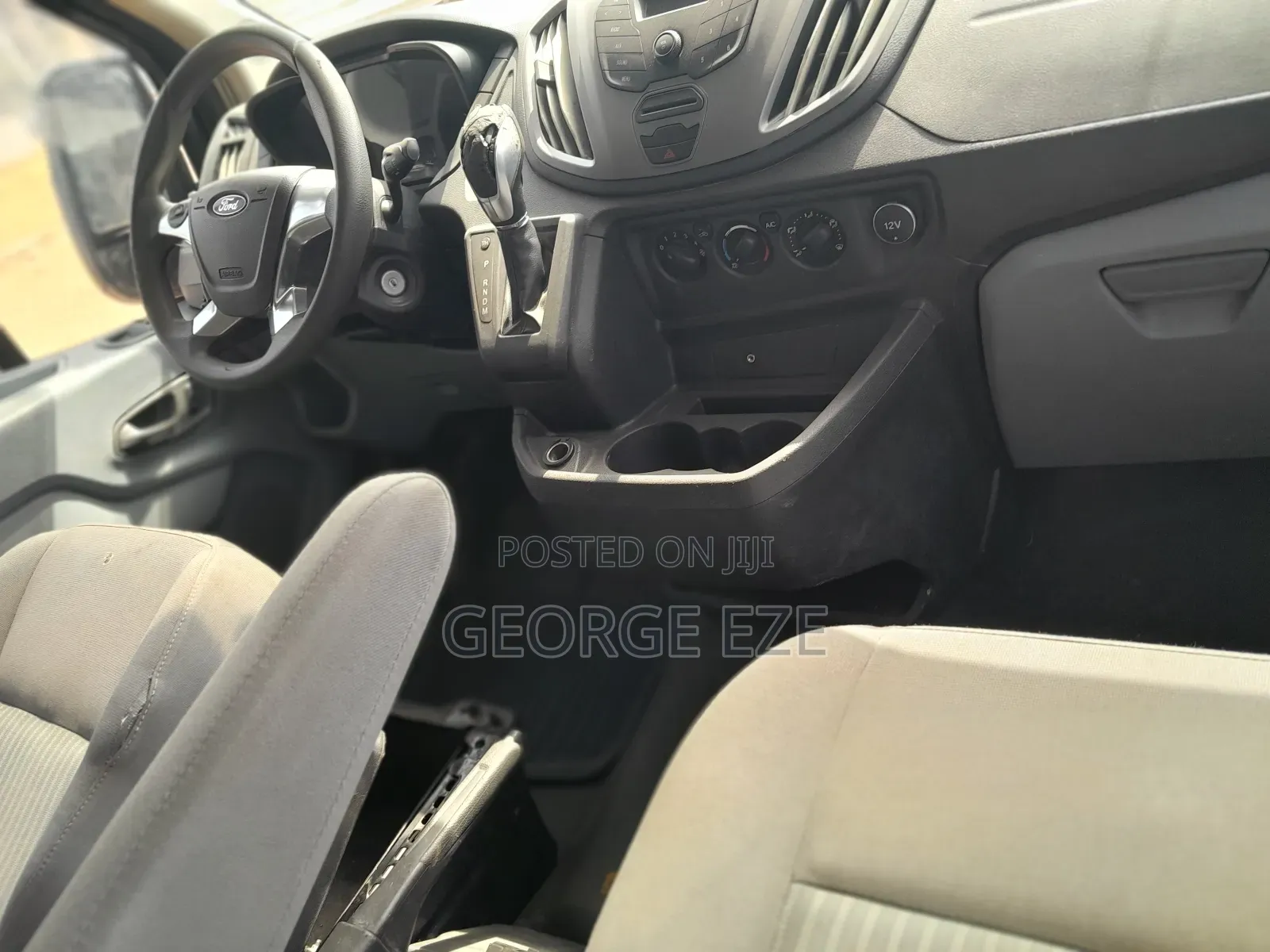 Ford E350 2017 Black