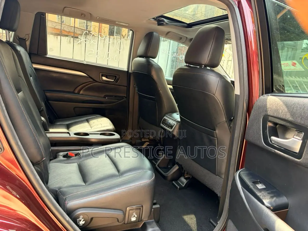 Toyota Highlander XLE 4dr SUV AWD (3.5L 6cyl 6A) 2014 Red