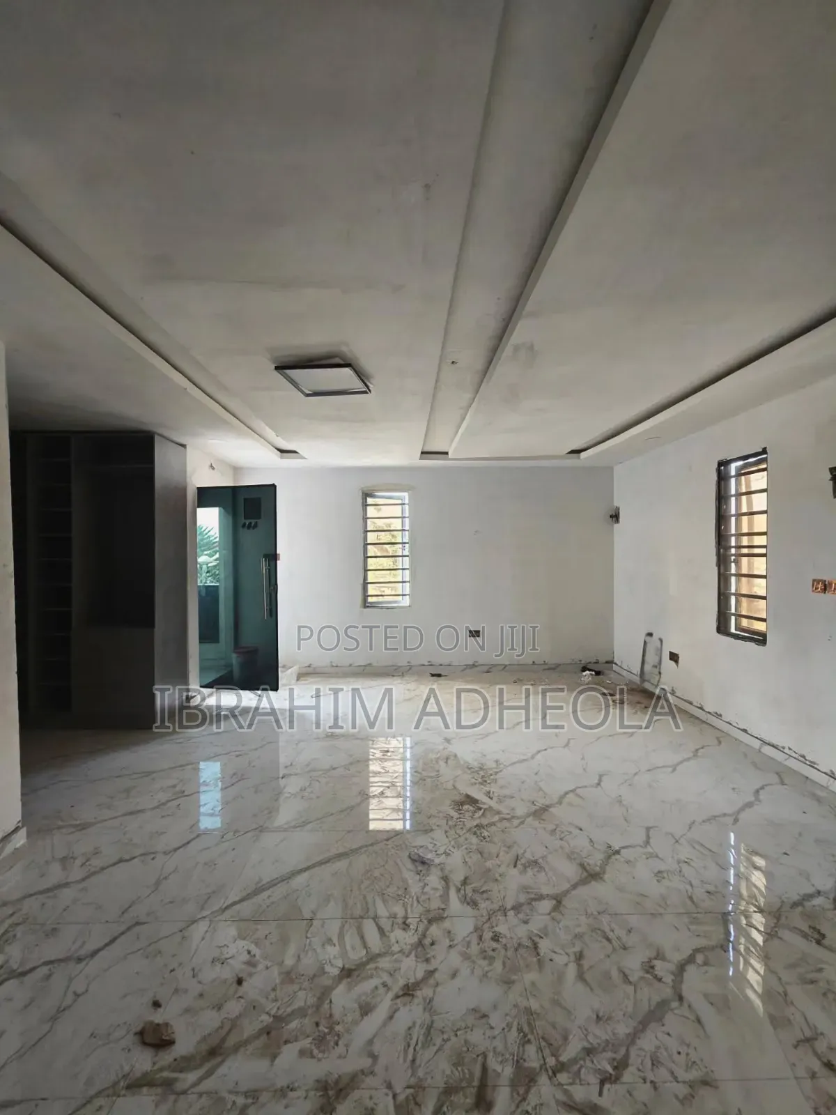 4bdrm Duplex in Anthony for sale