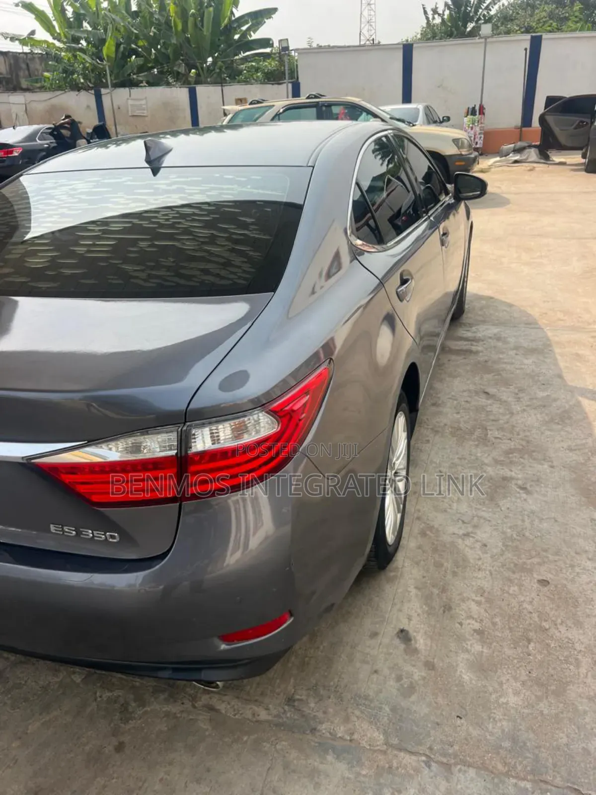 Lexus ES 350 FWD 2015 Gray