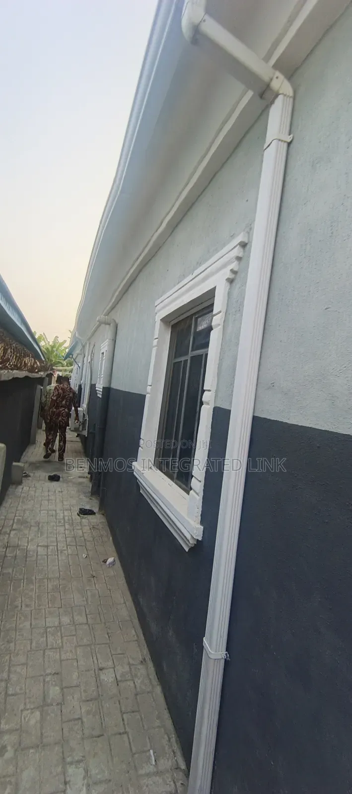 Furnished 5bdrm House in Macaulay, Ikorodu for sale