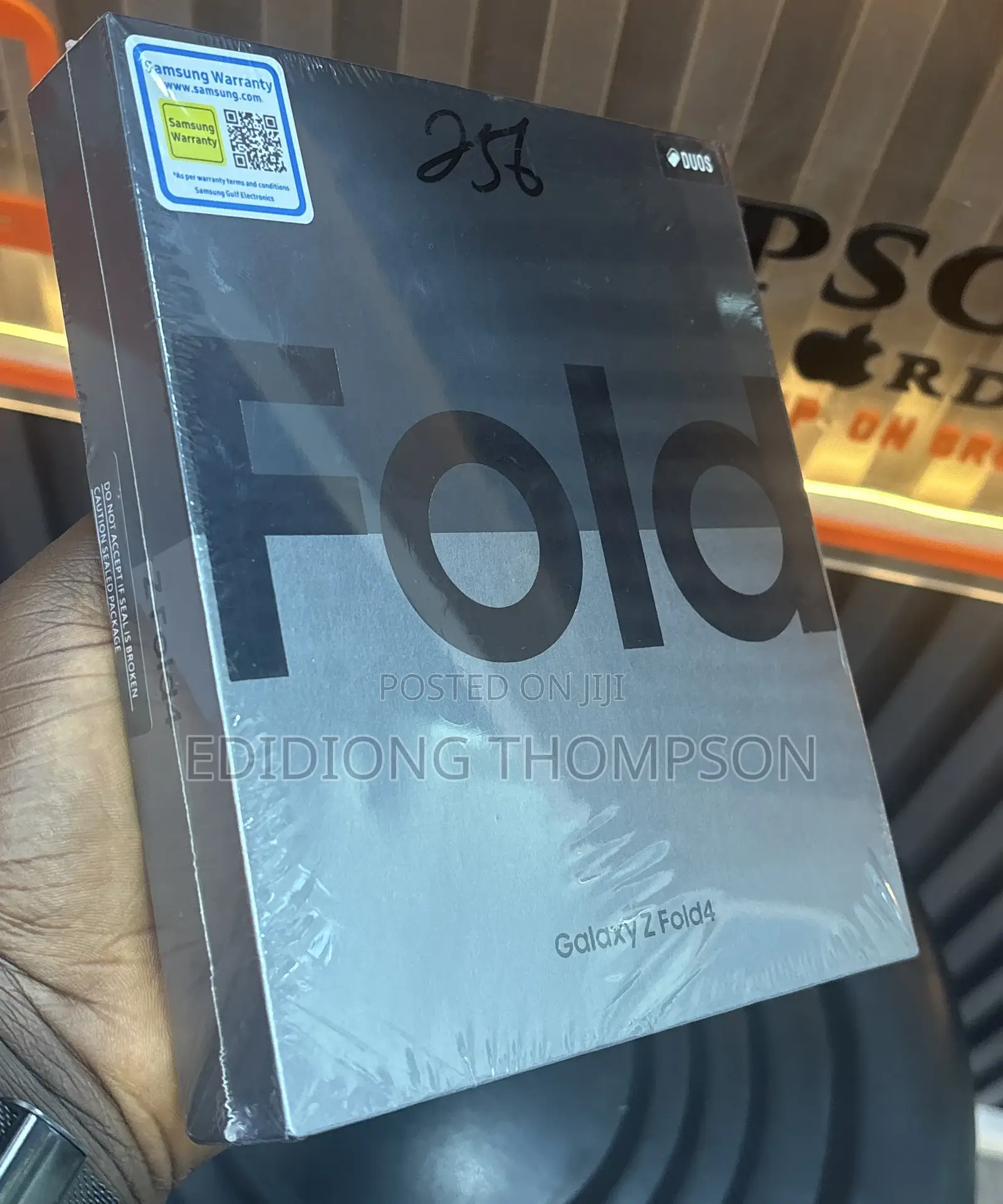 New Samsung Galaxy Z Fold4 256 GB