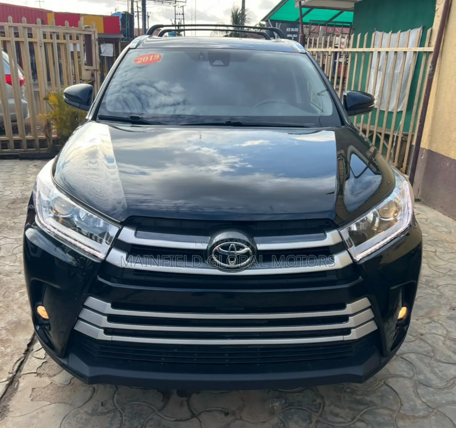 Toyota Highlander XLE 2019 Black