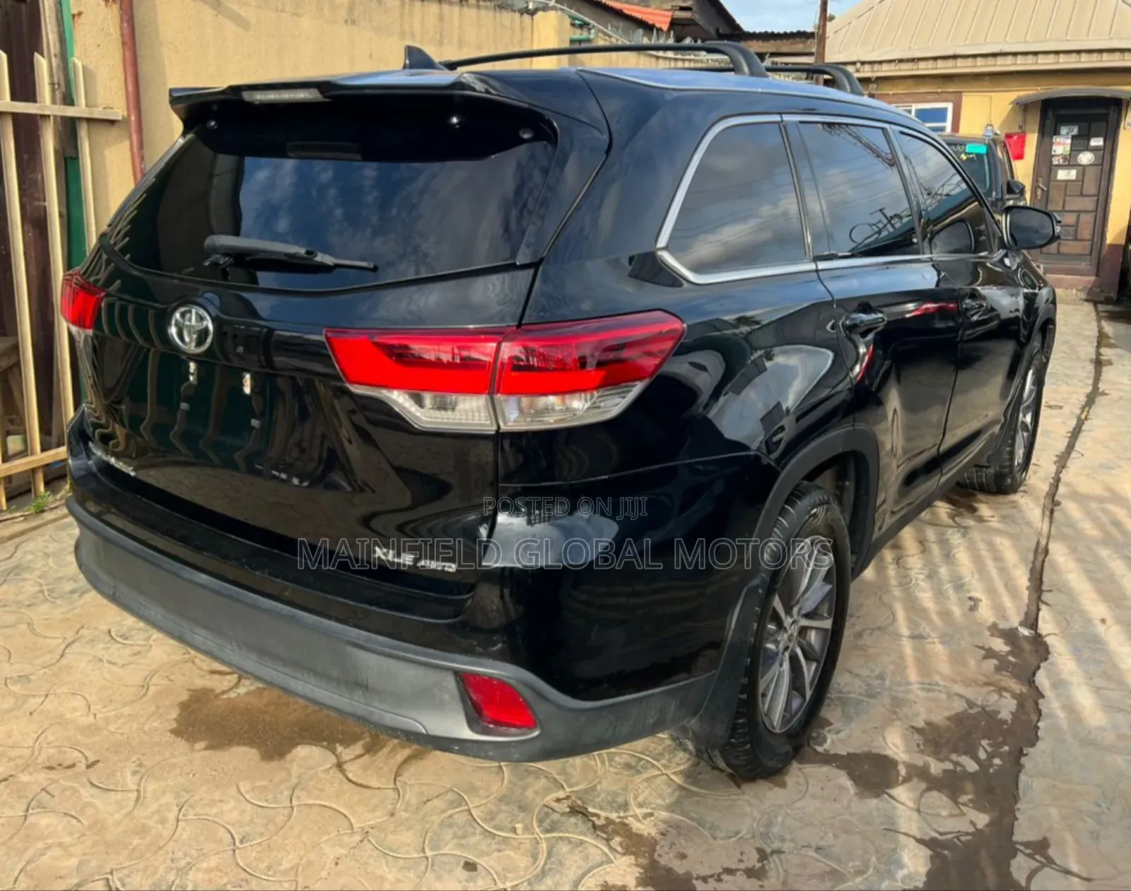 Toyota Highlander XLE 2019 Black