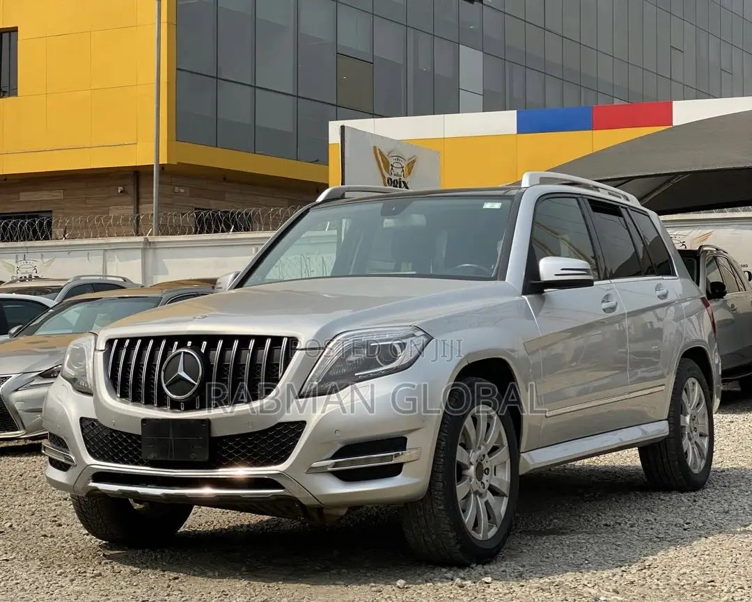 Mercedes-Benz GLK-Class 350 4MATIC 2010 Silver