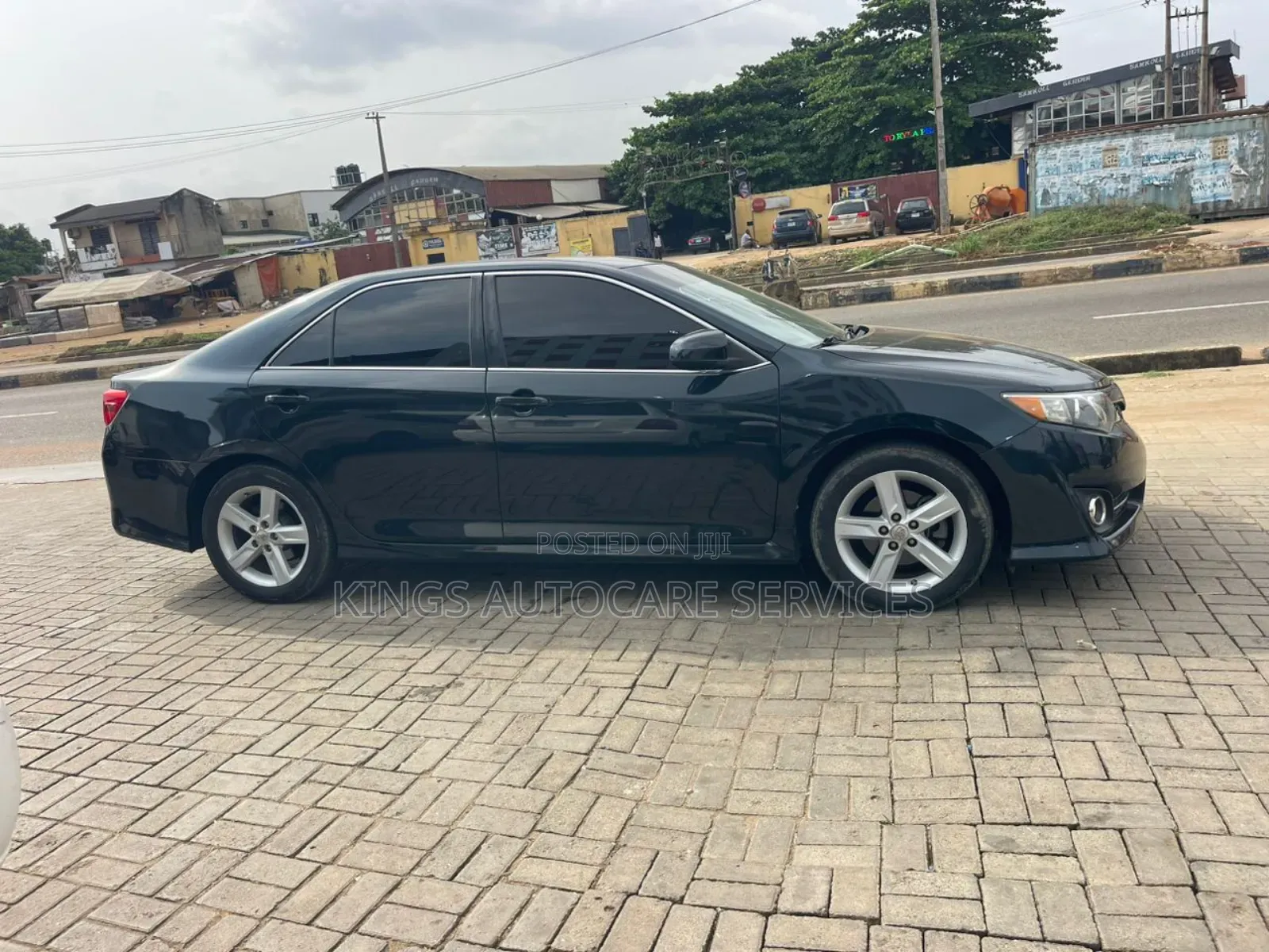 Toyota Camry SE 4dr Sedan (2.5L 4cyl 6A) 2013 Black