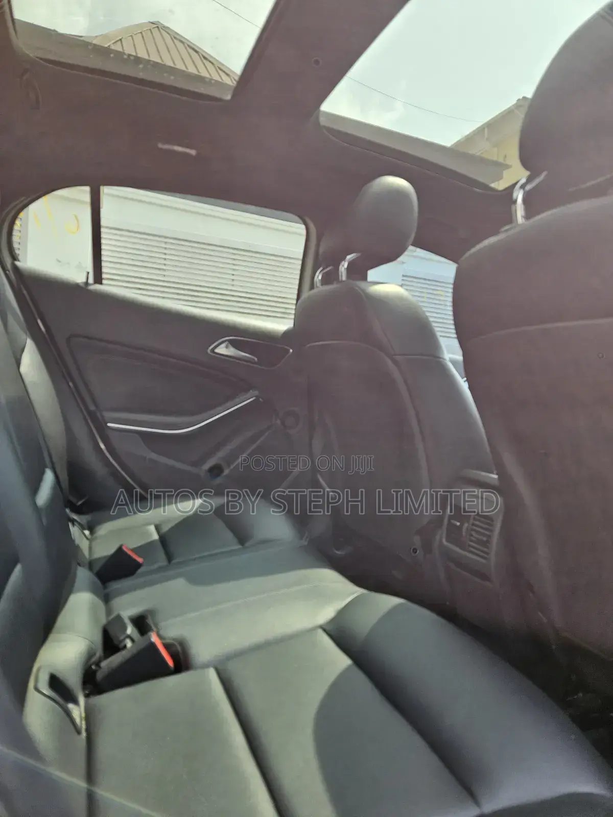 Mercedes-Benz GLA 250 2016 White