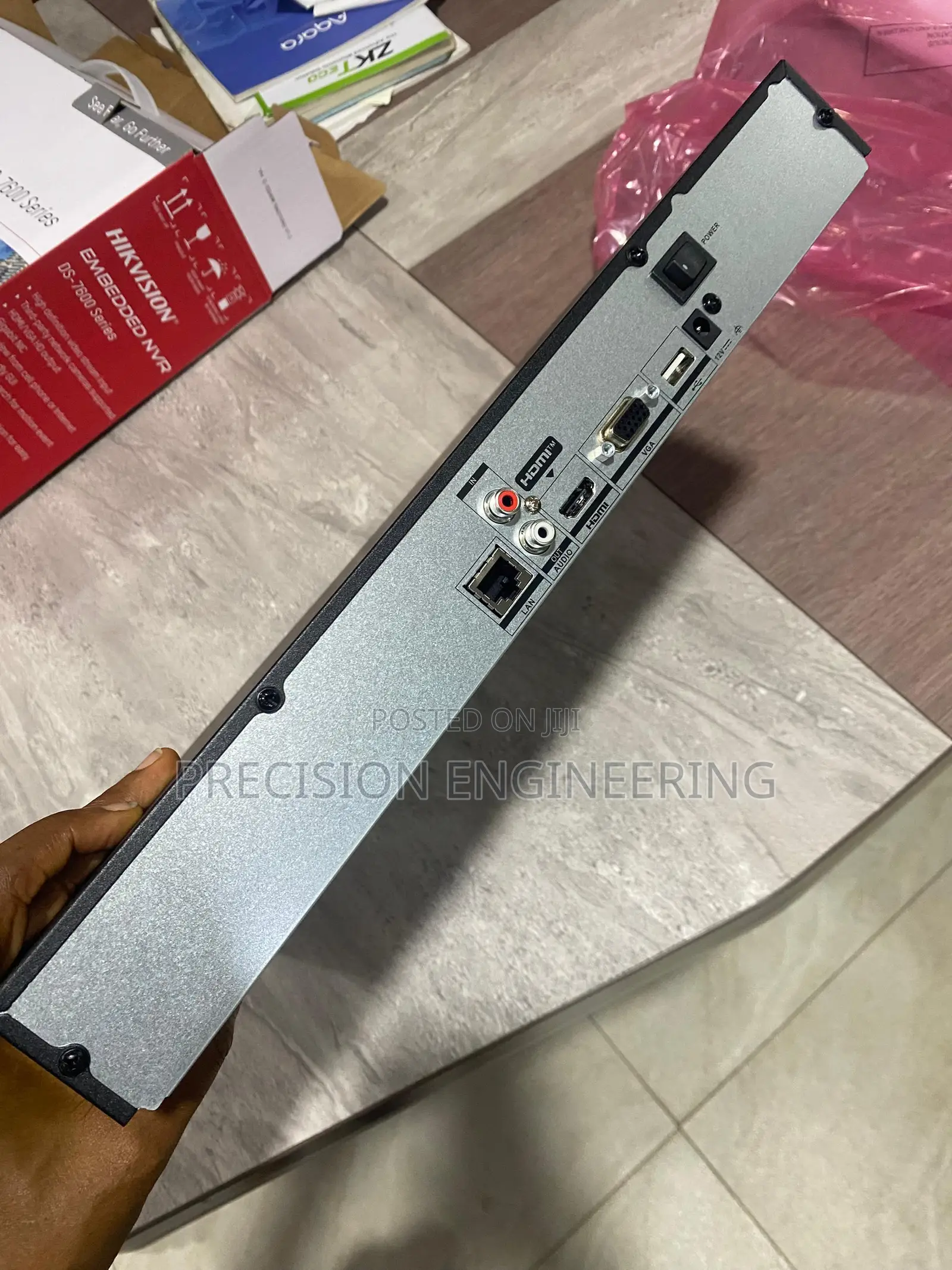 Hikvision Ds-7616ni-q2 (16-ch 1u 4k Nvr)