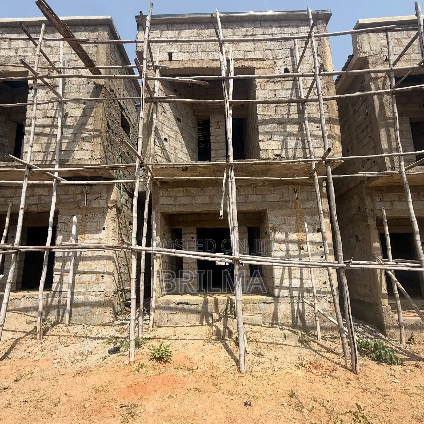 2bdrm Duplex in Ushafa for sale