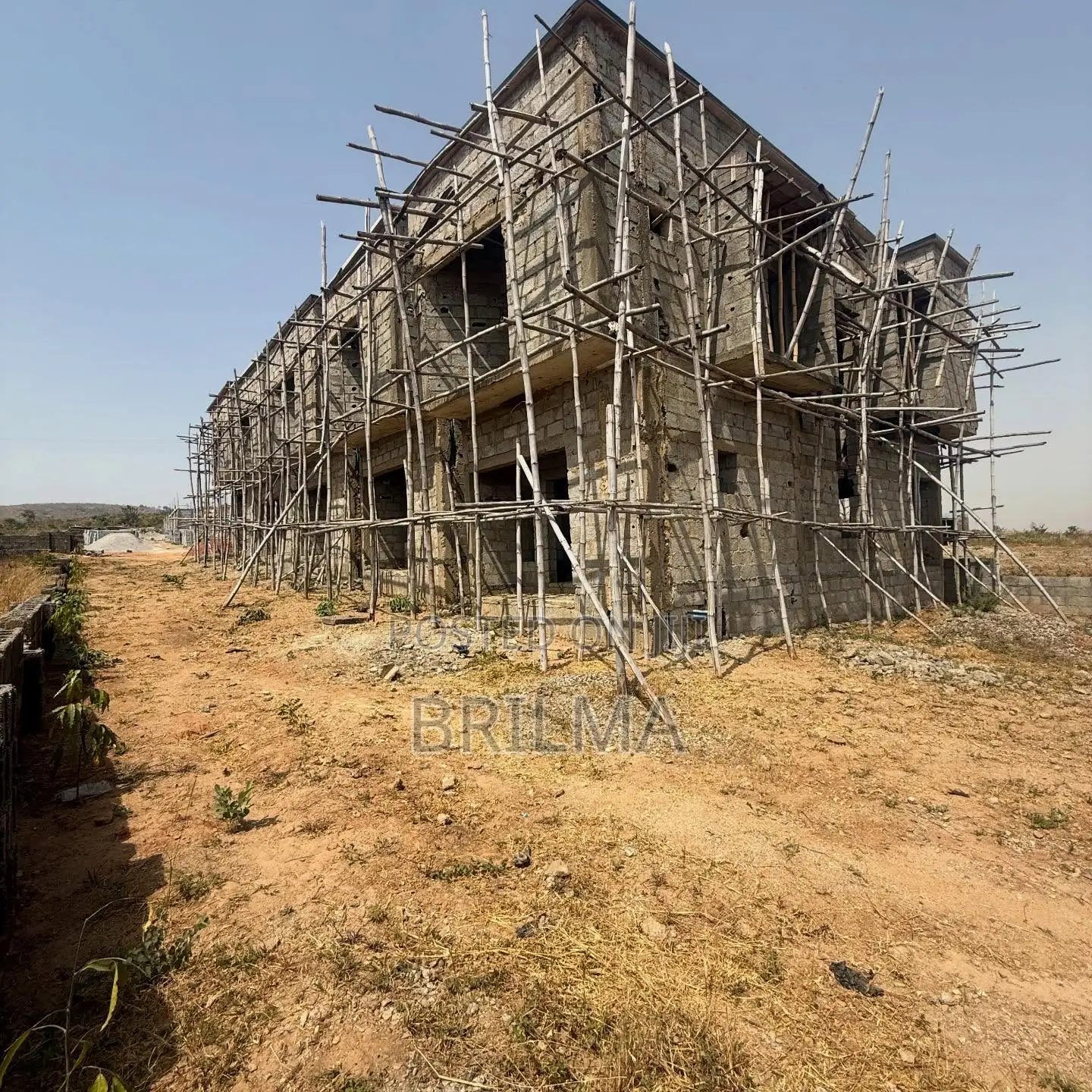 2bdrm Duplex in Ushafa for sale