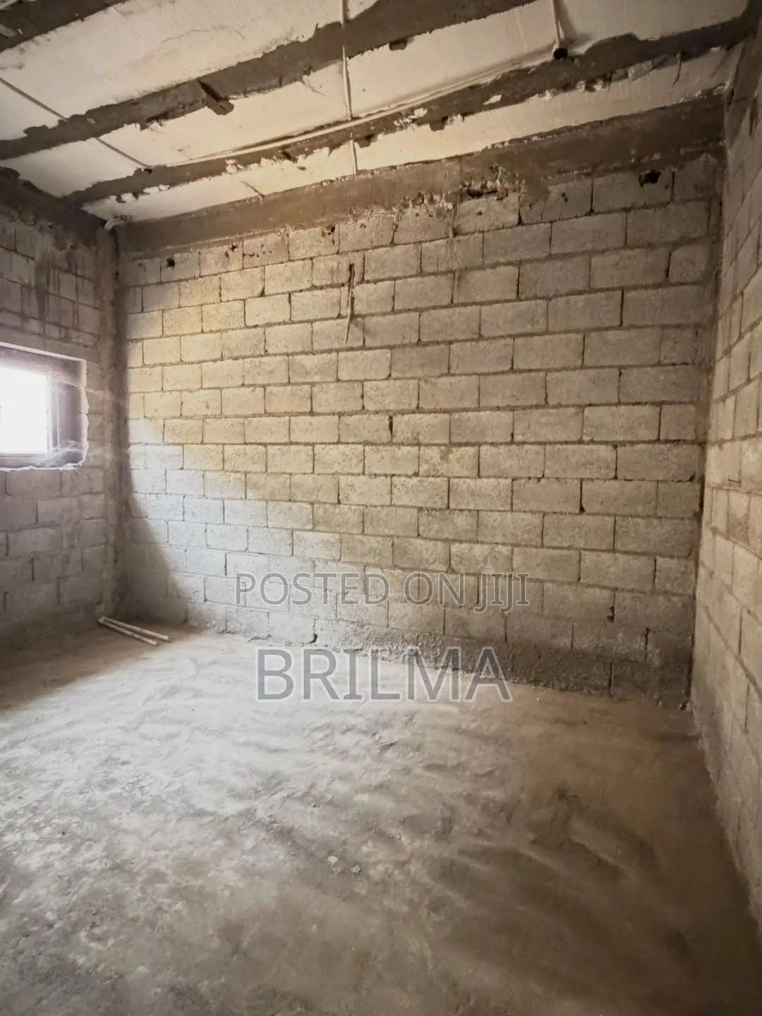 4bdrm Duplex in Apo District for sale