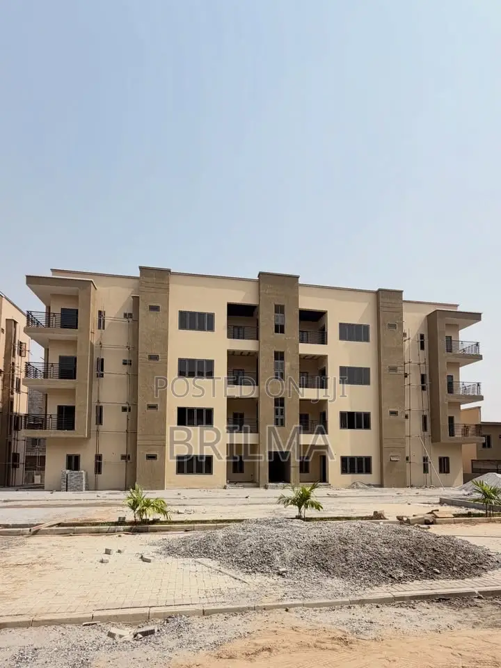 3bdrm Apartment in Apo District for sale