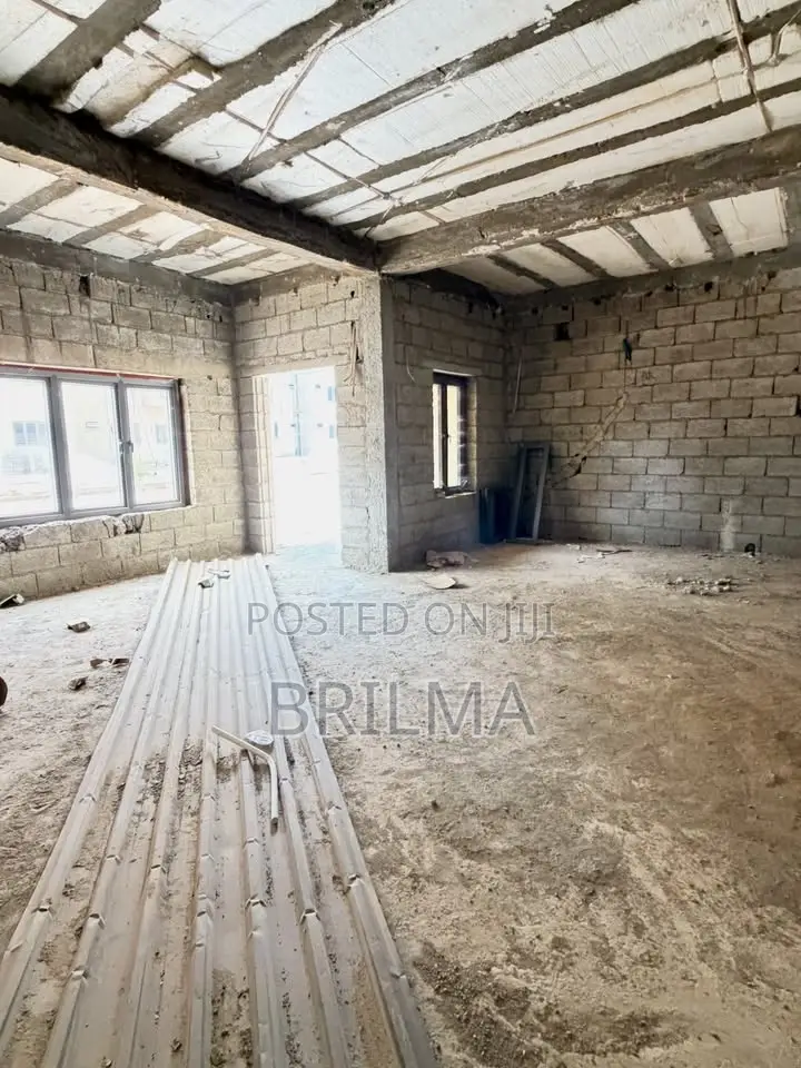 3bdrm Apartment in Apo District for sale