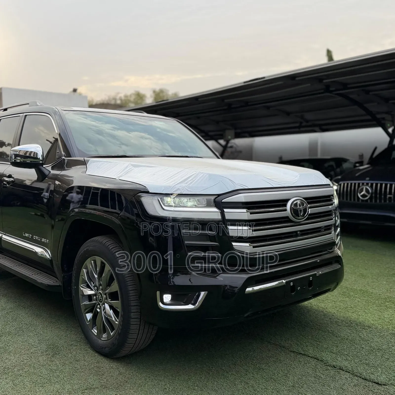 New Toyota Land Cruiser LC300 2025 Black